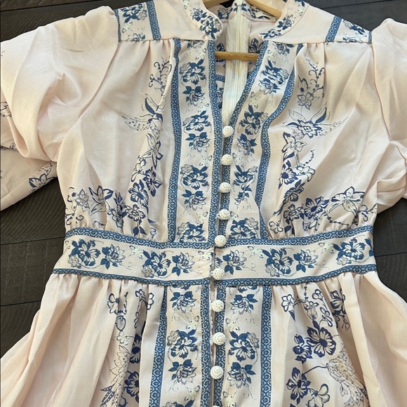 Sunday Elegant Cream and Blue Floral Dress - Picture 11 of 12